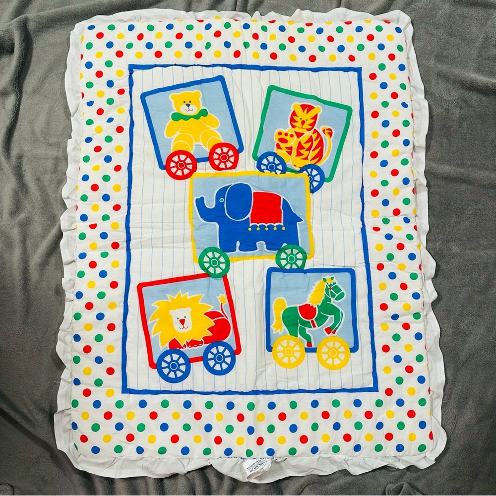 Vintage Princess Fabrics “Animal Crackers” Wall Hanging Quilt Panel / Blanket